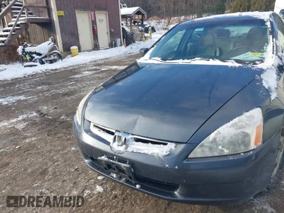 2005 Honda Accord with VIN JHMCN36445C009346, listed as a IAAI auction lot 41180811 with 222,990 mi miles and . Bid and sale history available at DreamBid. Image 6.
