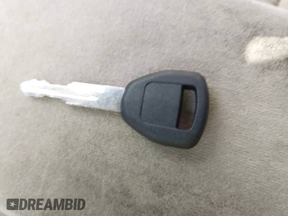 2000 Honda Accord LX z VIN JHMCG5645YC005428, wystawiony jako IAAI lot #42701363 z przebiegiem 161 849 mil mil oraz . Historia ofert i sprzedaży dostępna na DreamBid. Obrazek 11.