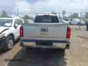 2015 Chevrolet Silverado 1500 LT z VIN 1GCVKREHXFZ431825, wystawiony jako IAAI lot #42714255 z przebiegiem 172 750 mil mil oraz . Historia ofert i sprzedaży dostępna na DreamBid. Obrazek 17.