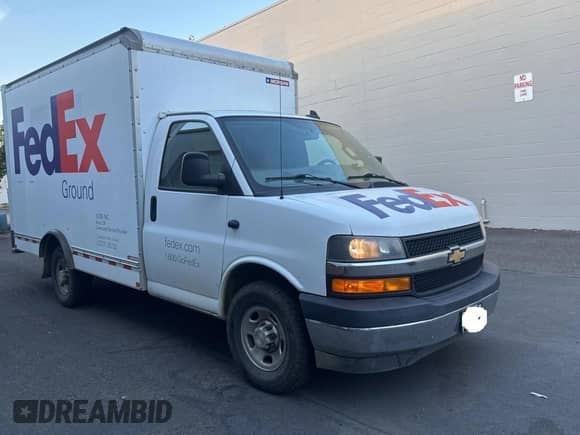 2021 Chevrolet Express Commercial с VIN 1GB0GRF78M1166808, выставлен на аукционе Copart как лот 80929135 с пробегом 82 056 миль миль и Чистый • Clean title. История ставок и продаж доступна на DreamBid. Изображение 1.