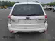 2012 Subaru Forester X Premium z VIN JF2SHADC9CG428285, wystawiony jako Copart lot #56548705 z przebiegiem 138 700 mil mil oraz Szkoda całkowita • Salvage title. Historia ofert i sprzedaży dostępna na DreamBid. Obrazek 6.