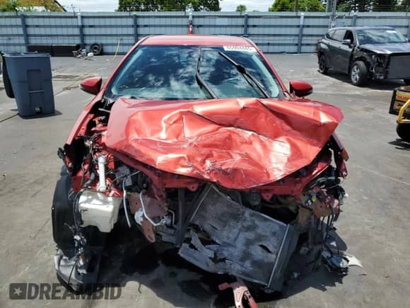 2019 Toyota Corolla XLE с VIN 5YFBURHE6KP868532, выставлен на аукционе Copart как лот 65904445 с пробегом 79 921 миль миль и На запчасти • Non repairable. История ставок и продаж доступна на DreamBid. Изображение 5.