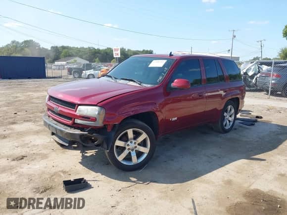 2007 Chevrolet TrailBlazer SS с VIN 1GNET13H972301280, выставлен на аукционе IAAI как лот 43180385 с пробегом Не указан миль и . История ставок и продаж доступна на DreamBid. Изображение 2.