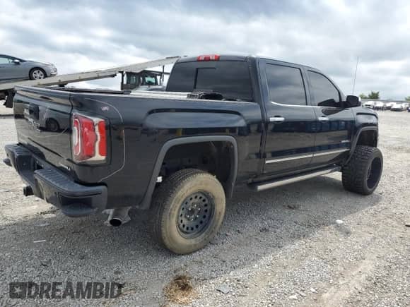 2016 GMC Sierra 1500 Denali z VIN 3GTU2PEJ7GG281449, wystawiony jako Copart lot #65558455 z przebiegiem 138 342 mil mil oraz Szkoda całkowita • Salvage title. Historia ofert i sprzedaży dostępna na DreamBid. Obrazek 3.