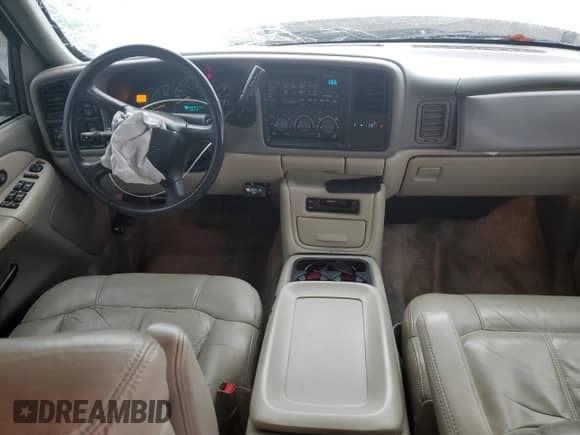 2001 Chevrolet Tahoe LT with VIN 1GNEK13T61J100084, listed as a Copart auction lot 83929515 with 186,610 mi miles and Salvage title. Bid and sale history available at DreamBid. Image 8.