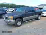 2003 GMC Sierra 1500 SLE с VIN 2GTEK19T931170319, выставлен на аукционе IAAI как лот 42688524 с пробегом 319 869 миль миль и . История ставок и продаж доступна на DreamBid. Изображение 2.