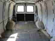 2017 Chevrolet Express Cargo с VIN 1GCWGBFF6H1127838, выставлен на аукционе Copart как лот 57133375 с пробегом 239 119 миль миль и Чистый • Clean title. История ставок и продаж доступна на DreamBid. Изображение 10.