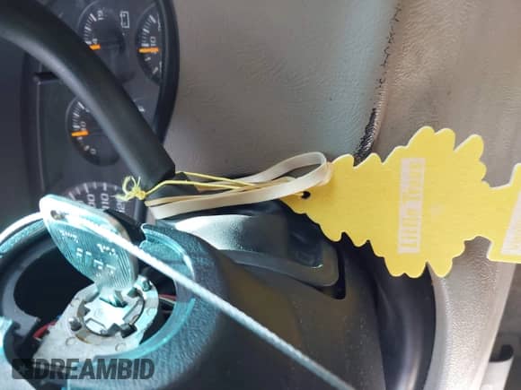 2003 Chevrolet Tahoe LS с VIN 1GNEC13V13R172944, выставлен на аукционе IAAI как лот 42797052 с пробегом 261 533 миль миль и . История ставок и продаж доступна на DreamBid. Изображение 11.