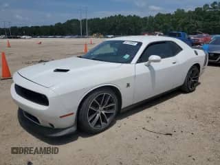 2018 Dodge Challenger R/T Scat Pack с VIN 2C3CDZFJ8JH155161, выставлен на аукционе Copart как лот 65726065 с пробегом Не указан миль и Списание • Salvage title. История ставок и продаж доступна на DreamBid. Изображение 1.