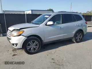 2011 Hyundai Santa Fe SE с VIN 5XYZH4AG8BG017645, выставлен на аукционе Copart как лот 55505695 с пробегом 136 891 миль миль и Списание • Salvage title. История ставок и продаж доступна на DreamBid. Изображение 1.
