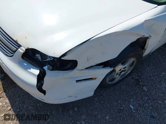 2004 Chevrolet Malibu Classic with VIN 1G1ND52F04M676254, listed as a IAAI auction lot 42672092 with 240,170 mi miles and . Bid and sale history available at DreamBid. Image 13.