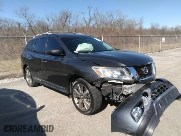 2013 Nissan Pathfinder SL with VIN 5N1AR2MN1DC646224, listed as a IAAI auction lot 41615804 with 102,072 mi miles and . Bid and sale history available at DreamBid. Image 1.