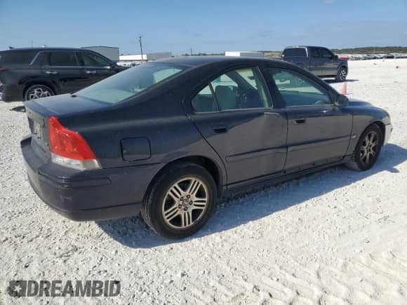 2005 Volvo S60 с VIN YV1RH592652464532, выставлен на аукционе Copart как лот 45497205 с пробегом 141 044 миль миль и Чистый • Clean title. История ставок и продаж доступна на DreamBid. Изображение 3.