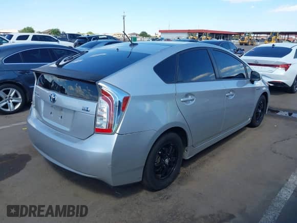 2012 Toyota Prius One с VIN JTDKN3DU4C5514319, выставлен на аукционе IAAI как лот 43193901 с пробегом 120 783 миль миль и . История ставок и продаж доступна на DreamBid. Изображение 4.