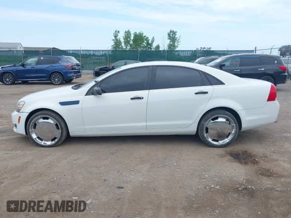 2015 Chevrolet Caprice Police Police with VIN 6G3NS5U23FL123374, listed as a IAAI auction lot 42578908 with 75,275 mi miles and . Bid and sale history available at DreamBid. Image 14.
