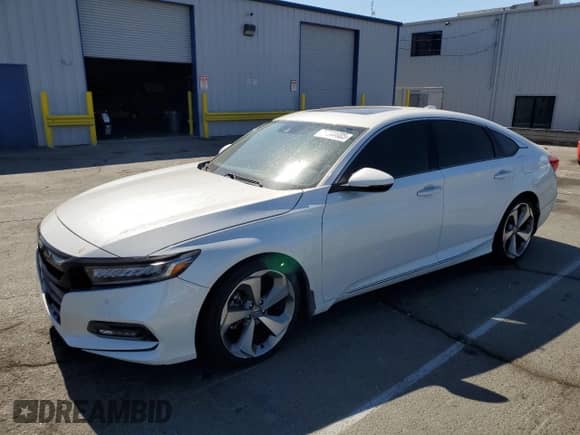 2018 Honda Accord Touring with VIN 1HGCV2F96JA023604, listed as a Copart auction lot 81344685 with 104,190 mi miles and Salvage title. Bid and sale history available at DreamBid. Image 1.