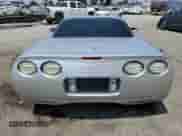 2003 Chevrolet Corvette Z06 z VIN 1G1YY12S935105216, wystawiony jako Copart lot #68721585 z przebiegiem 99 972 mil mil oraz Szkoda całkowita • Salvage title. Historia ofert i sprzedaży dostępna na DreamBid. Obrazek 6.