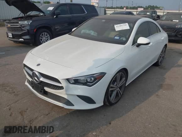 2020 Mercedes-Benz CLA 250 с VIN WDD5J4GB5LN074867, выставлен на аукционе IAAI как лот 42301720 с пробегом 61 530 миль миль и . История ставок и продаж доступна на DreamBid. Изображение 17.