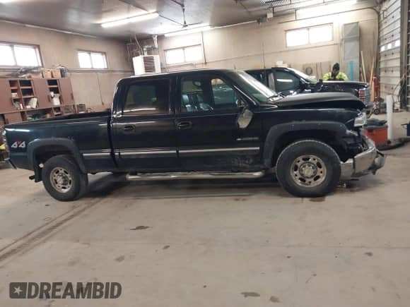 2001 Chevrolet Silverado 1500HD LS с VIN 1GCGK13U41F129760, выставлен на аукционе IAAI как лот 41277010 с пробегом 244 905 миль миль и . История ставок и продаж доступна на DreamBid. Изображение 13.