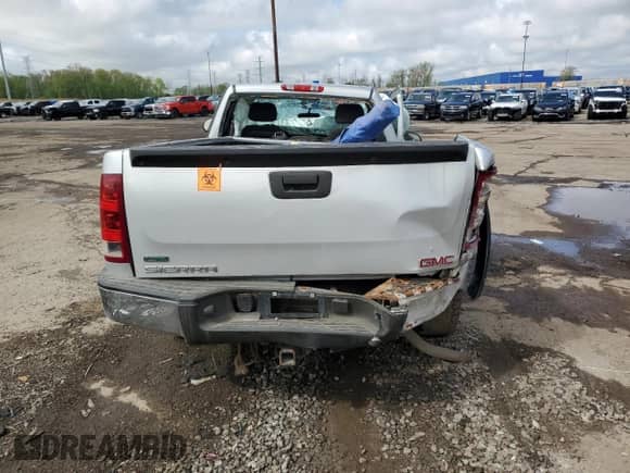 2011 GMC Sierra 1500 Work Truck z VIN 1GTN2TE06BZ199709, wystawiony jako Copart lot #55274545 z przebiegiem Nie podano mil oraz Czysty tytuł • Clean title. Historia ofert i sprzedaży dostępna na DreamBid. Obrazek 6.