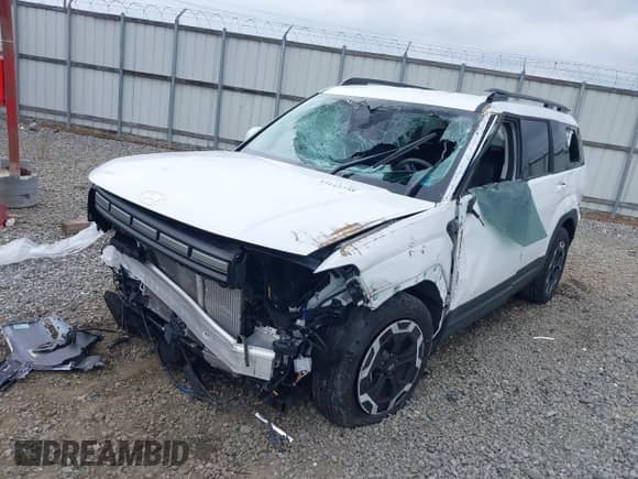 2024 Hyundai Santa Fe SEL with VIN 5NMP24GL7RH018637, listed as a IAAI auction lot 43112738 with 29,913 mi miles and . Bid and sale history available at DreamBid. Image 6.