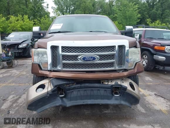2011 Ford F-150 XLT z VIN 1FTFW1ET3BFA97549, wystawiony jako IAAI lot #42345418 z przebiegiem 189 105 mil mil oraz . Historia ofert i sprzedaży dostępna na DreamBid. Obrazek 13.