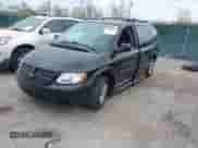 2005 Dodge Grand Caravan with VIN 2D8GP24R55R248418, listed as a IAAI auction lot 42147890 with Not provided miles and . Bid and sale history available at DreamBid. Image 2.