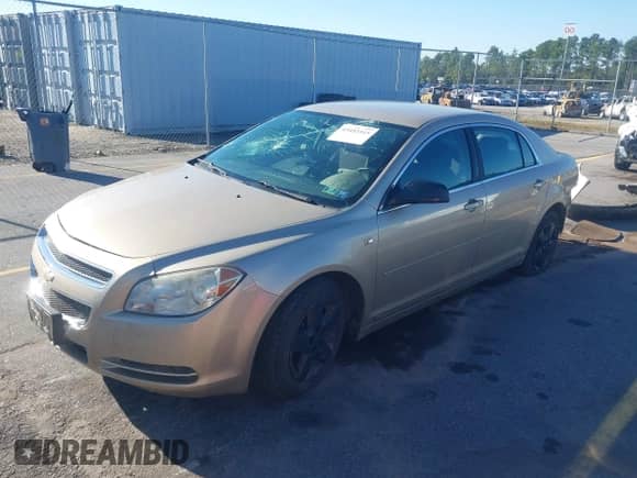 2008 Chevrolet Malibu 1LS z VIN 1G1ZG57B384199372, wystawiony jako IAAI lot #43452315 z przebiegiem 115 076 mil mil oraz . Historia ofert i sprzedaży dostępna na DreamBid. Obrazek 18.