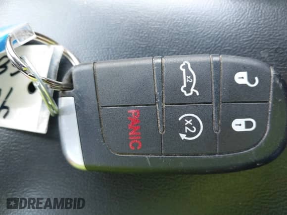 2015 Dodge Journey SE with VIN 3C4PDCAB4FT654791, listed as a IAAI auction lot 43061586 with 131,671 mi miles and . Bid and sale history available at DreamBid. Image 11.