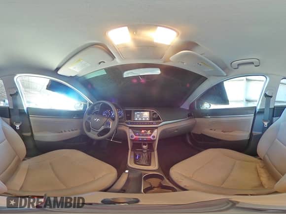 2018 Hyundai Elantra SEL с VIN KMHD84LF3JU585759, выставлен на аукционе Copart как лот 84300025 с пробегом 96 396 миль миль и Списание • Salvage title. История ставок и продаж доступна на DreamBid. Изображение 14.