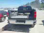 2016 Chevrolet Silverado 2500HD LT z VIN 1GC1KVEG9GF296399, wystawiony jako IAAI lot #42742189 z przebiegiem 127 470 mil mil oraz . Historia ofert i sprzedaży dostępna na DreamBid. Obrazek 6.