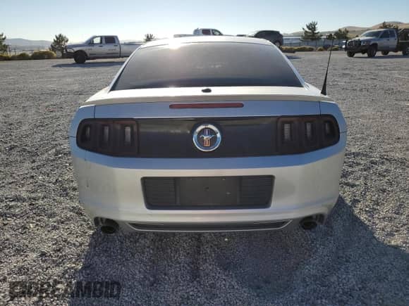 2014 Ford Mustang Premium with VIN 1ZVBP8AM7E5201163, listed as a Copart auction lot 81698935 with 106,373 mi miles and Salvage title. Bid and sale history available at DreamBid. Image 6.