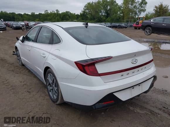 2023 Hyundai Sonata SEL with VIN KMHL64JA1PA280697, listed as a IAAI auction lot 43035115 with 37,609 mi miles and . Bid and sale history available at DreamBid. Image 3.