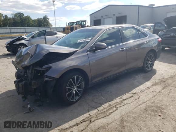2017 Toyota Camry XLE с VIN 4T1BF1FK3HU633064, выставлен на аукционе Copart как лот 84243895 с пробегом 71 846 миль миль и Списание • Salvage title. История ставок и продаж доступна на DreamBid. Изображение 1.