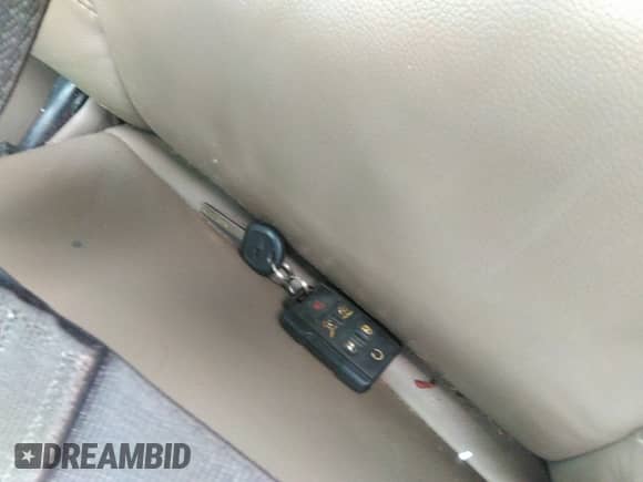 2019 Chevrolet Tahoe LT with VIN 1GNSCBKC2KR196841, listed as a IAAI auction lot 42411291 with 82,023 mi miles and . Bid and sale history available at DreamBid. Image 11.