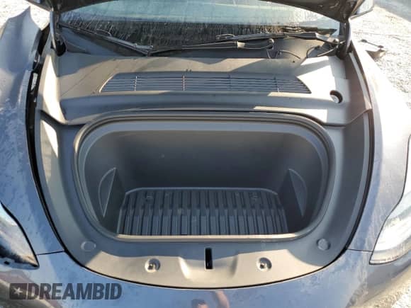 2021 Tesla Model Y Performance with VIN 5YJYGDEF6MF249588, listed as a Copart auction lot 81545595 with 60,798 mi miles and Salvage title. Bid and sale history available at DreamBid. Image 11.