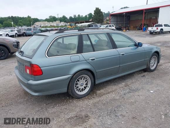 2002 BMW 5 Series 525i с VIN WBADS434X2GD86891, выставлен на аукционе IAAI как лот 42378192 с пробегом Не указан миль и . История ставок и продаж доступна на DreamBid. Изображение 4.