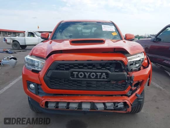2016 Toyota Tacoma SR5 с VIN 5TFAZ5CN6GX002920, выставлен на аукционе IAAI как лот 42758579 с пробегом 116 214 миль миль и . История ставок и продаж доступна на DreamBid. Изображение 13.