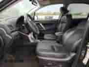 2014 Subaru Forester Limited z VIN JF2SJAHC0EH546933, wystawiony jako Copart lot #86251495 z przebiegiem 156 266 mil mil oraz Czysty tytuł • Clean title. Historia ofert i sprzedaży dostępna na DreamBid. Obrazek 7.