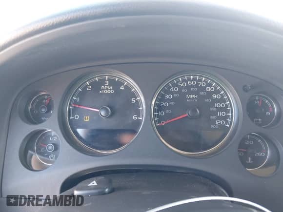 2007 Chevrolet Avalanche 3LT с VIN 3GNFK12317G132523, выставлен на аукционе IAAI как лот 43404331 с пробегом Не указан миль и . История ставок и продаж доступна на DreamBid. Изображение 7.