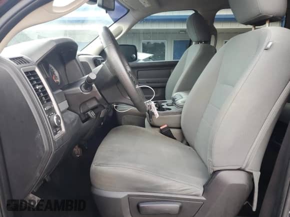 2016 Ram 1500 Express with VIN 3C6RR7KT4GG136674, listed as a Copart auction lot 84912505 with 105,828 mi miles and Salvage title. Bid and sale history available at DreamBid. Image 7.