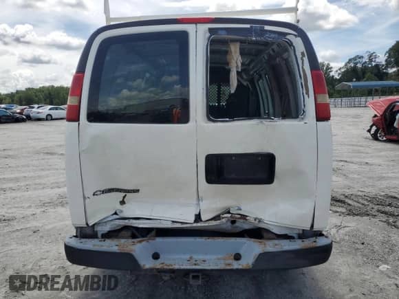 2008 Chevrolet Express Cargo с VIN 1GCFG15X281195512, выставлен на аукционе Copart как лот 67794915 с пробегом 211 888 миль миль и Списание • Salvage title. История ставок и продаж доступна на DreamBid. Изображение 6.