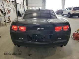 2011 Chevrolet Camaro 2LS с VIN 2G1FA1ED6B9155470, выставлен на аукционе Copart как лот 82600925 с пробегом 207 215 миль миль и Списание • Salvage title. История ставок и продаж доступна на DreamBid. Изображение 6.