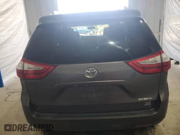 2017 Toyota Sienna LE с VIN 5TDJZ3DC6HS153961, выставлен на аукционе Copart как лот 71467485 с пробегом 135 043 миль миль и Списание • Salvage title. История ставок и продаж доступна на DreamBid. Изображение 6.