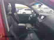 2013 Nissan Pathfinder SV z VIN 5N1AR2MM8DC669023, wystawiony jako IAAI lot #42039424 z przebiegiem 178 000 mil mil oraz . Historia ofert i sprzedaży dostępna na DreamBid. Obrazek 5.