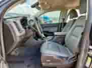 2019 Chevrolet Colorado 2WD Work Truck z VIN 1GCGSBEN5K1345854, wystawiony jako Copart lot #63492135 z przebiegiem 90 924 mil mil oraz Szkoda całkowita • Salvage title. Historia ofert i sprzedaży dostępna na DreamBid. Obrazek 7.