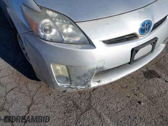 2010 Toyota Prius III with VIN JTDKN3DU1A0019375, listed as a IAAI auction lot 43471284 with 249,087 mi miles and . Bid and sale history available at DreamBid. Image 12.
