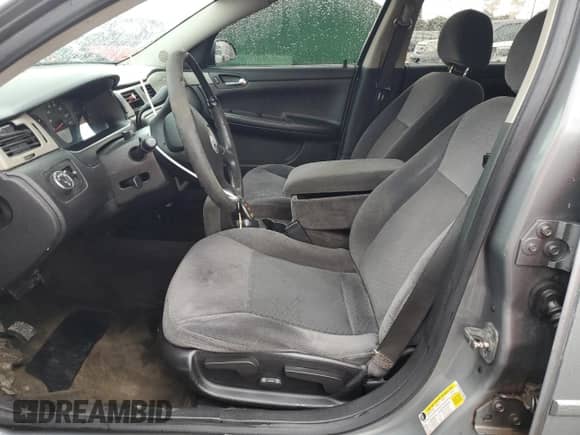 2007 Chevrolet Impala Police Police z VIN 2G1WS58R379359596, wystawiony jako Copart lot #52491545 z przebiegiem 219 779 mil mil oraz Szkoda całkowita • Salvage title. Historia ofert i sprzedaży dostępna na DreamBid. Obrazek 7.