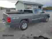 2005 Dodge Dakota SLT with VIN 1D7HW42N55S332907, listed as a Copart auction lot 89501895 with 94,003 mi miles and Salvage title. Bid and sale history available at DreamBid. Image 3.