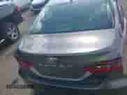 2021 Toyota Camry LE z VIN 4T1C11AK6MU594216, wystawiony jako IAAI lot #42732884 z przebiegiem 102 694 mil mil oraz . Historia ofert i sprzedaży dostępna na DreamBid. Obrazek 15.